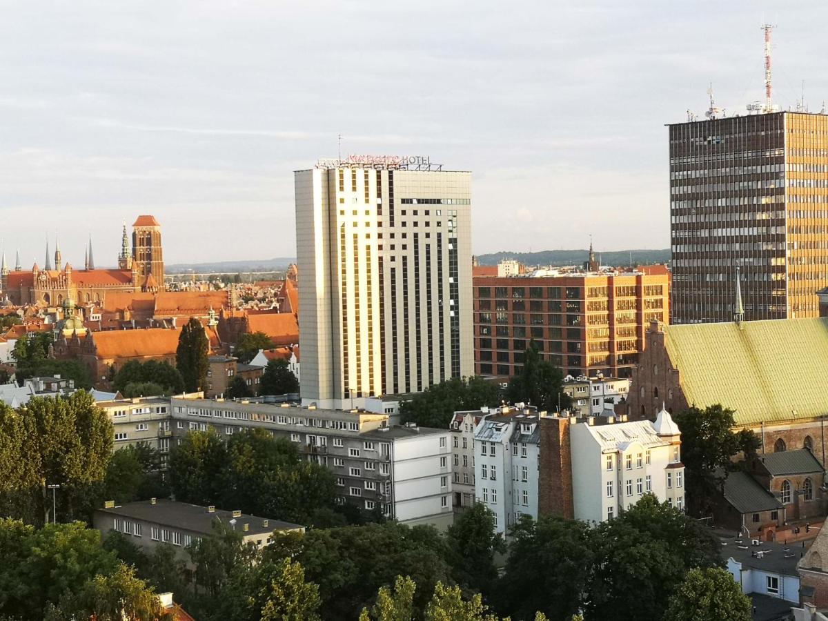 Walowa Tower Apartments Gdańsk Exteriör bild